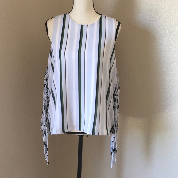 Final Sale English Factory Fringe Sleeveless Top - Picture 2 of 6